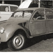 1955. Quel est le nom de cette 2 CV.